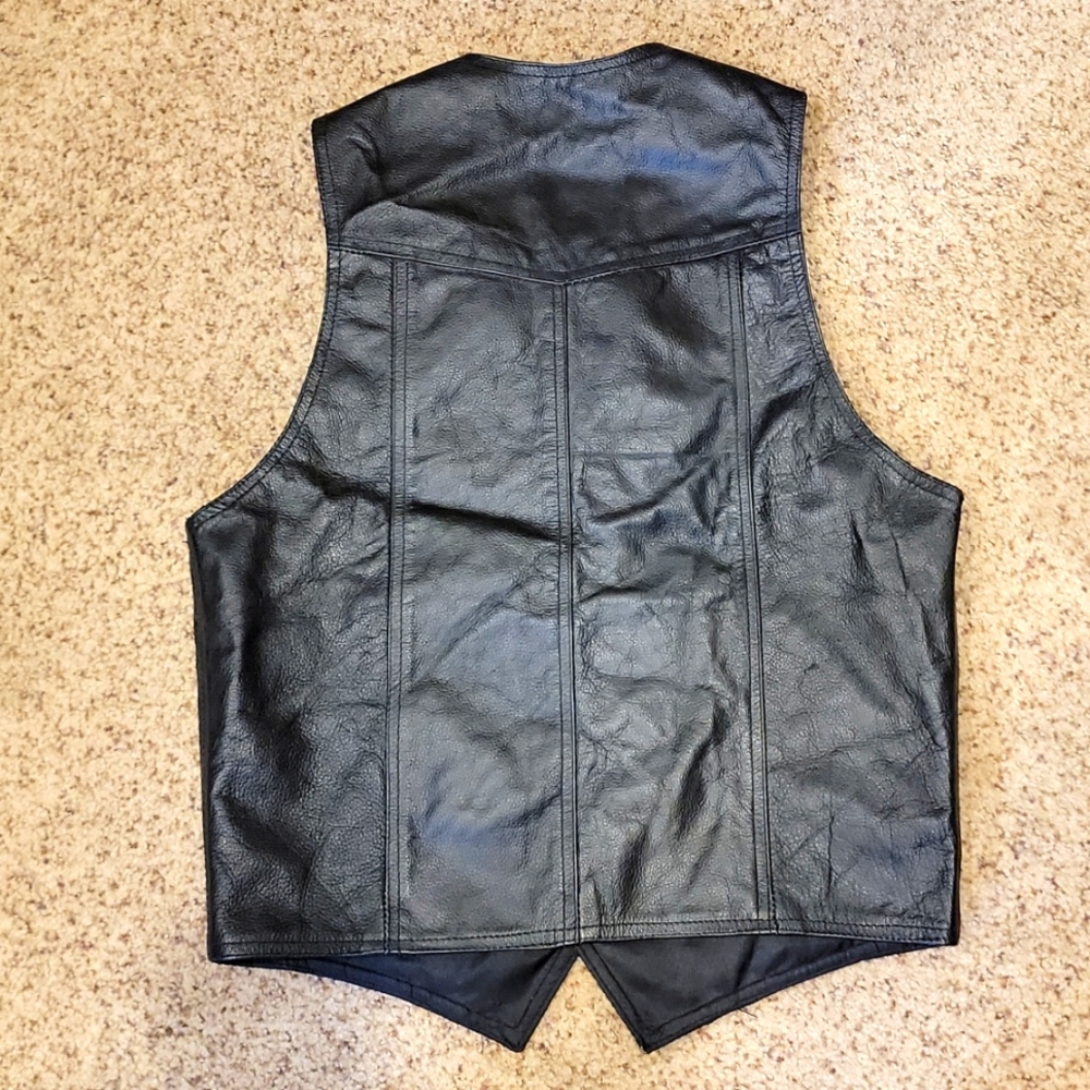 Bikers Black Leather Bikers Vest & Chaps - Picture 8 of 10